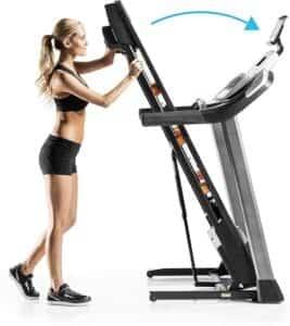 Technologie Space Saver Du Tapis De Course NordicTrack T10.0