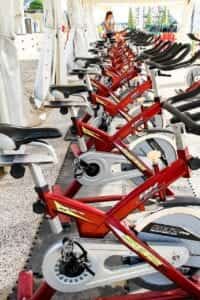 Velo D'appartement En Salle